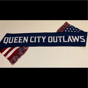 NWOT Charlotte, NC Queen City Outlaws Scarf